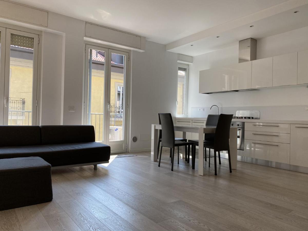 Bright & Spacious Apartment Near Navigli - Ponti Milaan Buitenkant foto